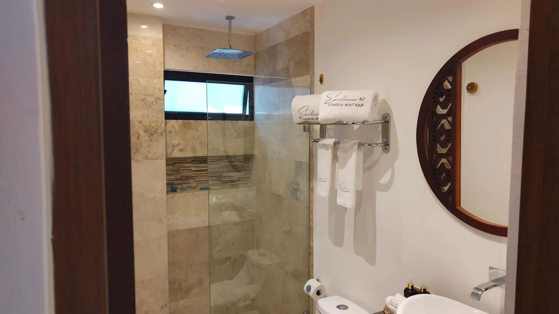 Apart Otel Emiliano 42 Condos Boutique Playa del Carmen
